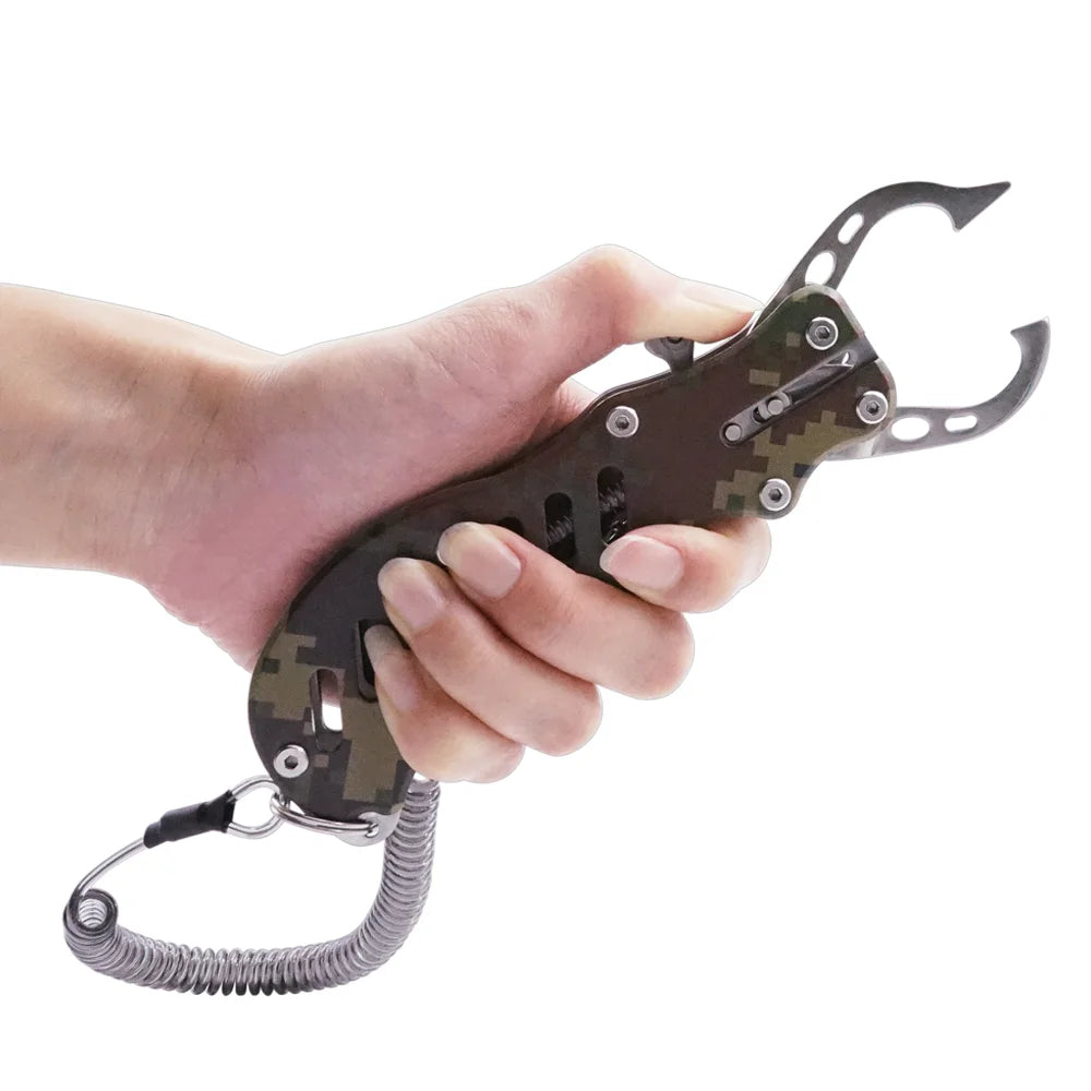 7-in-1 camouflage multi-functional road clip fish nose pliers scissors pliers fish thread